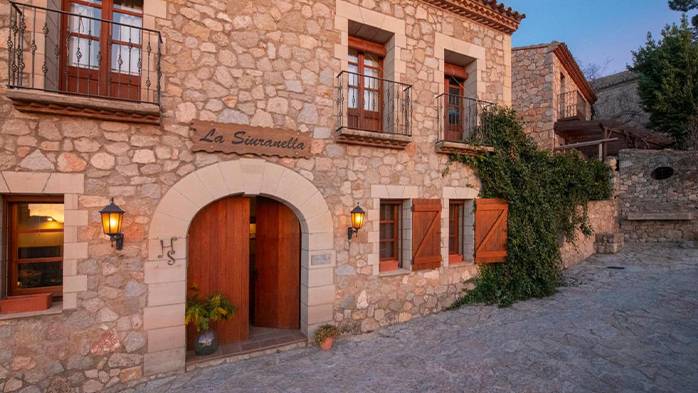 https://media.obehotel.com//files/hotel/hotel-siuranella-siurana-priorat-tarragona/gen2.jpg