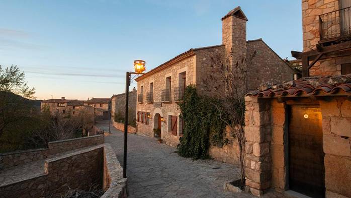 https://media.obehotel.com//files/hotel/hotel-siuranella-siurana-priorat-tarragona/gen4.jpg