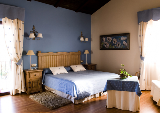 https://media.obehotel.com//files/hotel/hotelcortijosalinas/Hab4_550x391.PNG